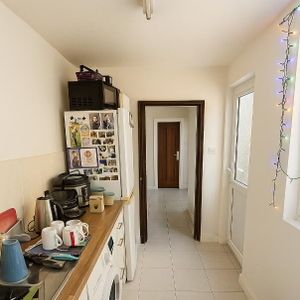 9 Victoria Street, Carrickfergus, BT38 8AQ - Photo 2