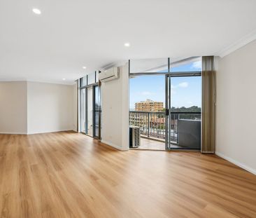 Central lifestyle apartment overlooking Botany Bay - Photo 1