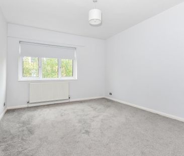 3 bedroom apartment to rent - Photo 1