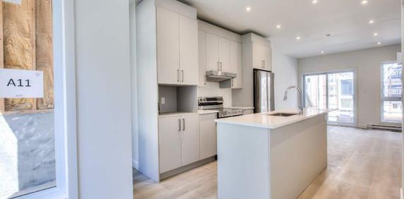 2 CH - 1 SDB - Montréal - $2,000 /mo - Photo 2