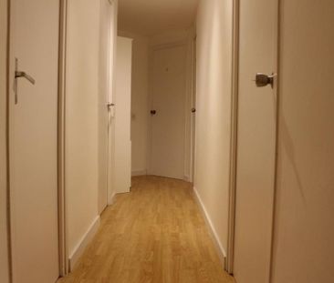 Large room in Roger de Flor street - Photo 2