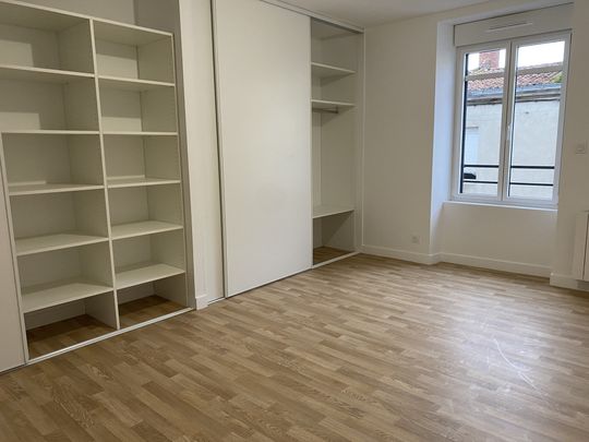 Location Maison 5 pièces 100m² VALLET 44330 - Photo 1