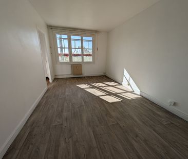 Location Appartement 1 pièce 24m² - Photo 3