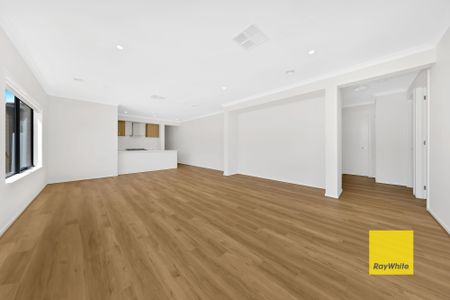 Perfect Location **APPLY FOR THIS PROPERTY NOW** - Photo 2