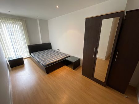 2 bedroom to let - Photo 5