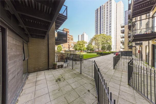 Hotspur Street, Kennington Park Square, London, SE11 - Photo 1
