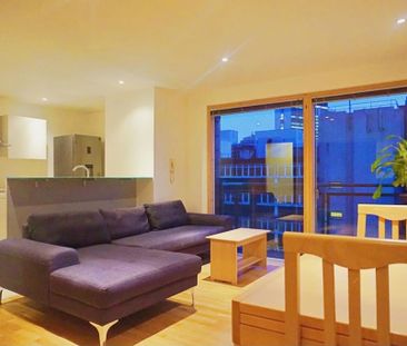 Room in a Shared Flat, Church St, M4 - Photo 2