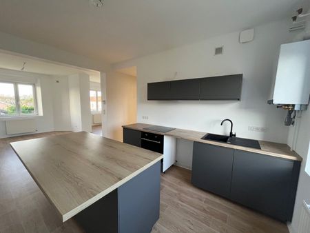 Appartement 5 pièces à Briey - Photo 3