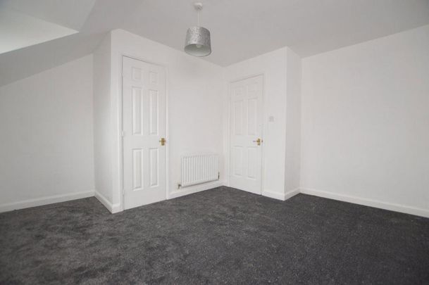 2 bedroom townhouse to rent - Photo 1