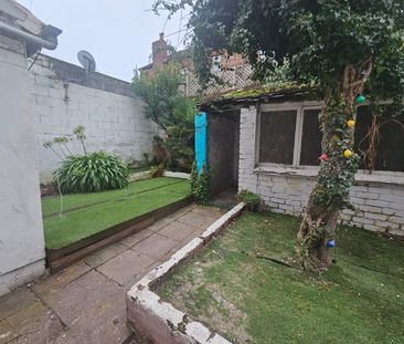 1 Bed Flat, Rowson Street, CH45 - Photo 5