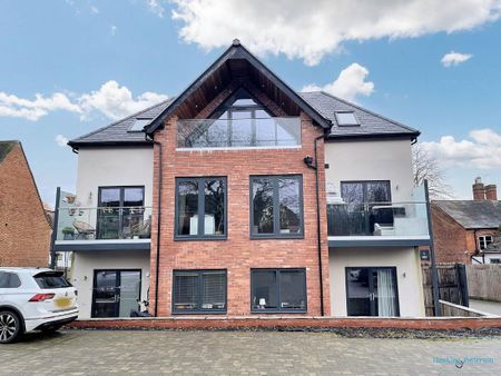 High Street, Henley-In-Arden - Photo 4