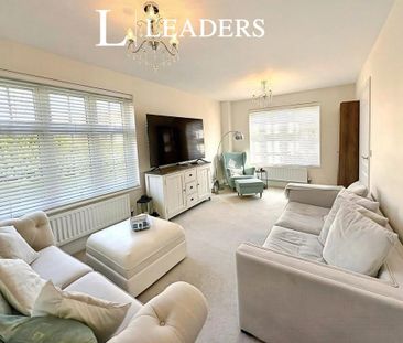 3 bedroom detached house to rent - Photo 5