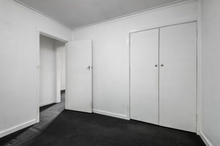 Quiet, Bright & Convenient Living - Photo 4