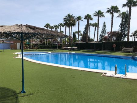 Piso de alquiler en Carrer Amplaries, 35, Vista Mar - Photo 2