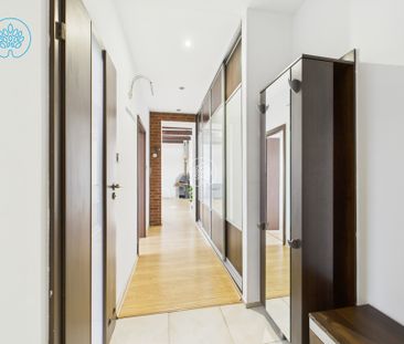 Klimatyczne mieszkanie w centrum miasta - Photo 3