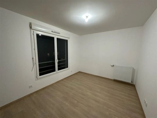Location appartement 2 pièces - 40m² à Vénissieux (69200) - Photo 1