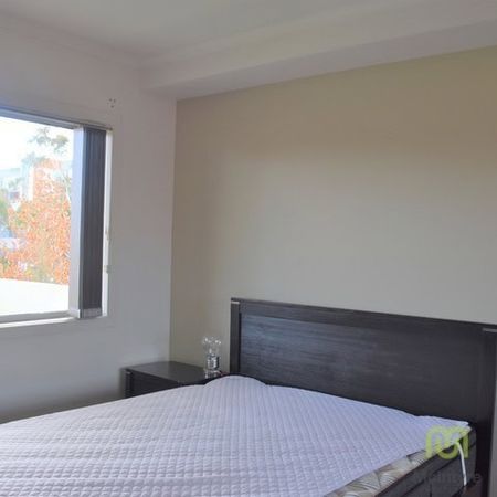 Convenient living! - Photo 4