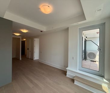 For Lease - 800 Broadview Avenue Unit# 404, Toronto, Ontario - Photo 4