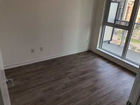 For Lease - 4065 Confederation Parkway Unit# 1709, Mississauga, Ontario - Photo 2