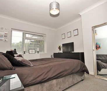 2 bedroom maisonette to rent - Photo 1