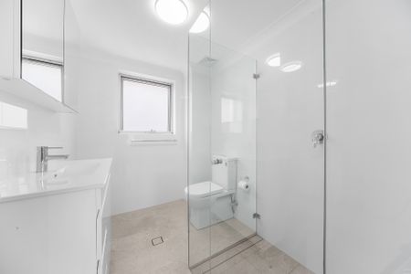 2/9 Ellalong Road, Cremorne NSW 2090 - Apartment For Rent | Domain - Photo 5