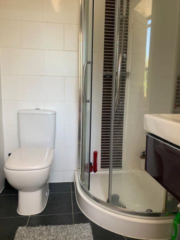 1 Bed Flat, Park Vista, SO15 - Photo 5