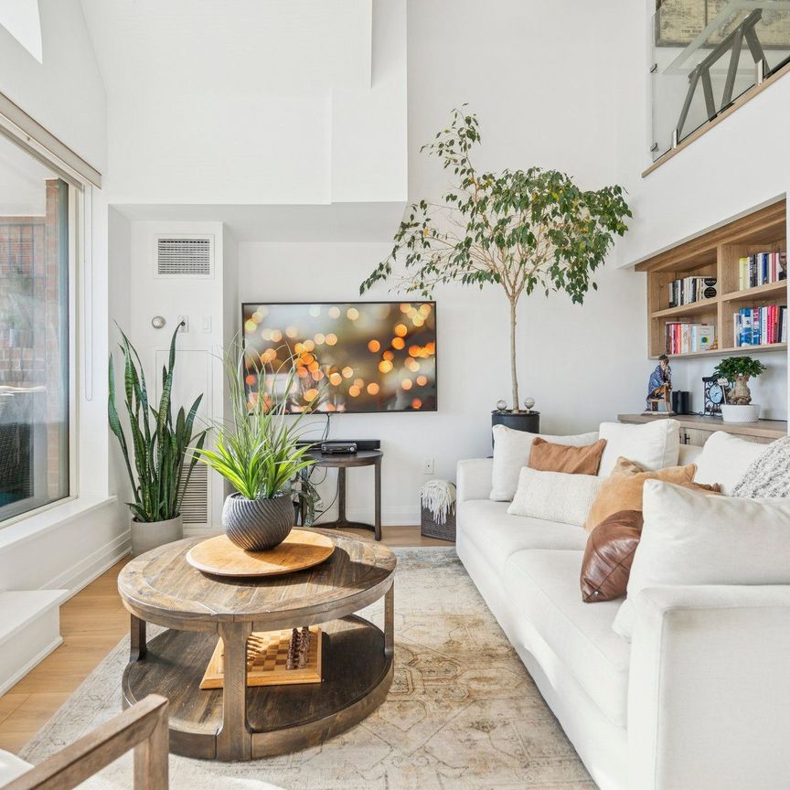 For Lease - 185 Robinson Street Unit# PH08, Oakville, Ontario - Photo 1