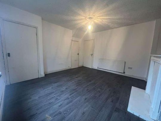 Wychbold Cresent, Kitts Green, B33 - Photo 1