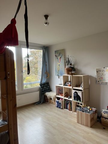 APPARTEMENT DE 3 PIÈCES À HINTERKAPPELEN (BE), MEUBLÉ, TEMPORAIRE - Foto 4