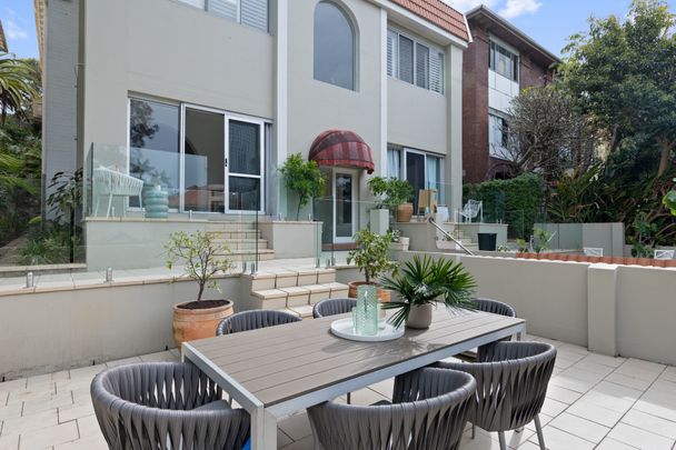 1/44 Lamrock Avenue, Bondi Beach - Photo 1
