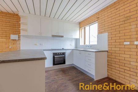 3/39 Quinn Street, Dubbo, NSW 2830 - Photo 2