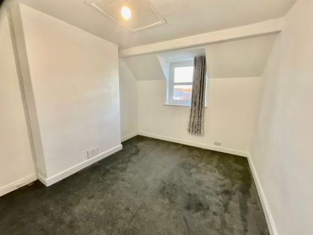 102 Candler Street, YO12 7DG, Scarborough - Photo 5