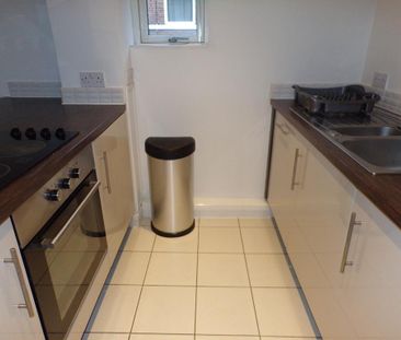 2 bedroom apartment to rent - Photo 5