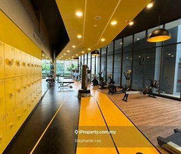 Neu Suites, Kampung Berembang, Ampang - Foto 1