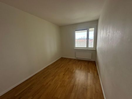 Liegatan 7 – 3rok (lgh 1303) - Photo 2