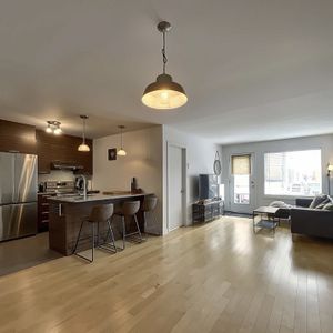 Appartement 4 1/2 à Louer - Photo 2