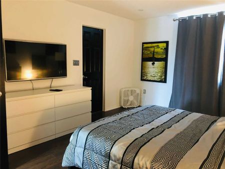 For Lease - 3383 Wild Cherry Lane, Mississauga, Ontario - Photo 4