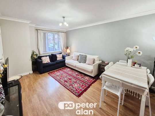 Orangery Walk, Newport, NP10 - Photo 1