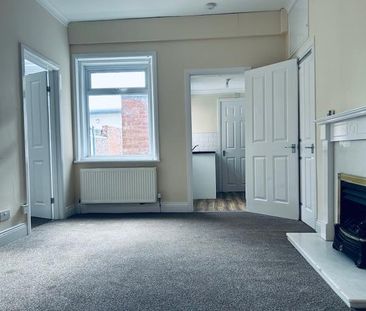 2 bedroom ground floor flat to rent - Photo 4