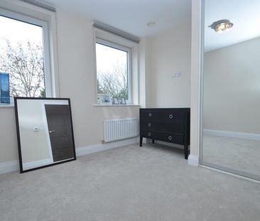 1 bedroom apartment - Photo 2