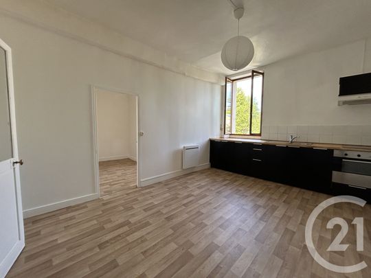 Location Appartement 2 pièces 39m² FONTAINEBLEAU 77300 - Photo 1