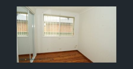 PERFECT LOCATION / CHILD FRIENDLY QUIET CUL-DE-SAC - Photo 3