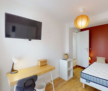 BARRAU D Roommate 3 Bedrooms at Toulouse - Photo 2
