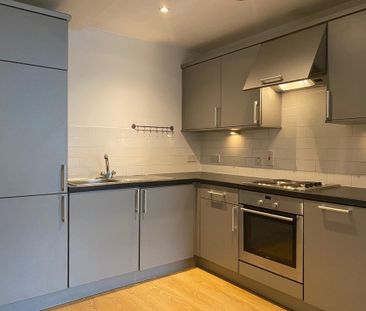 Studio to rent - Photo 6