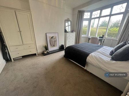 2 bedroom maisonette to rent - Photo 4