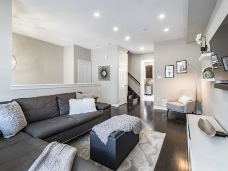 For Lease - 22 Rockbrook Trail, Brampton, Ontario - Photo 3