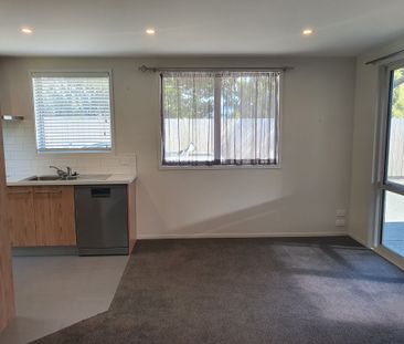 Smart & Suave on Station! - Photo 5