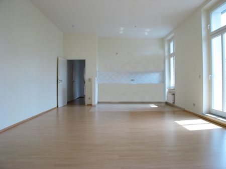 Mannella*Perfekter Stilmix in perfekter Lage* Moderne Jugendstil-Elemente mit viel Licht. - Photo 2