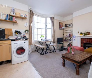 4 bedroom terraced house to rent - Photo 2