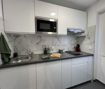 Location Appartement 1 pièce 24m² CANNES 06400 - Photo 5